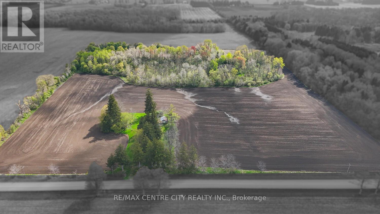 20938 Cherry Hill Road, Thames Centre, Ontario  N0M 2M0 - Photo 3 - X12140840