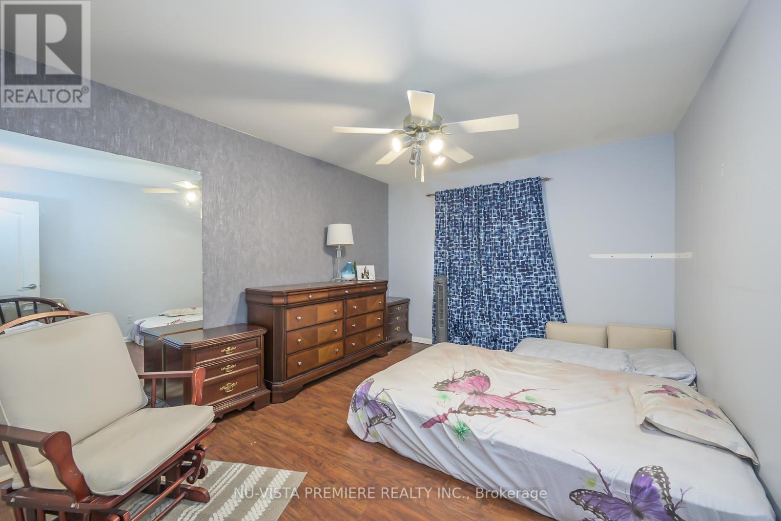 Photo 15 of 30 for 859 Dalkeith Crescent