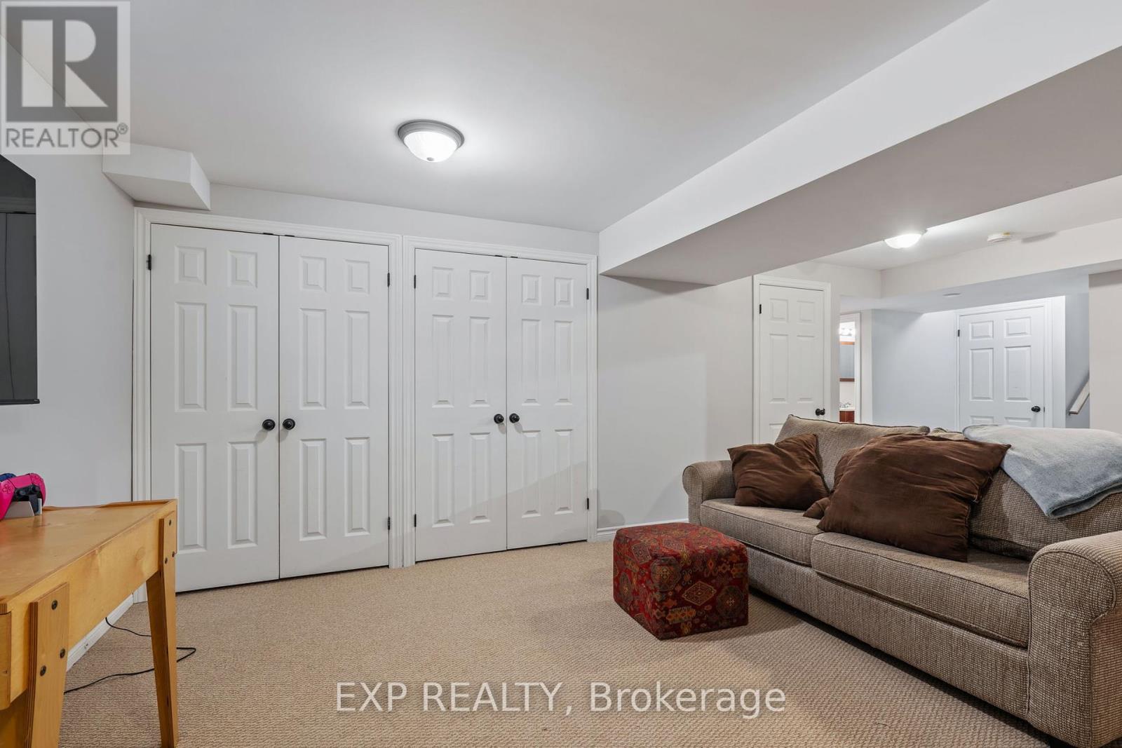 Photo 38 of 48 for 1098 Staghorn Crescent