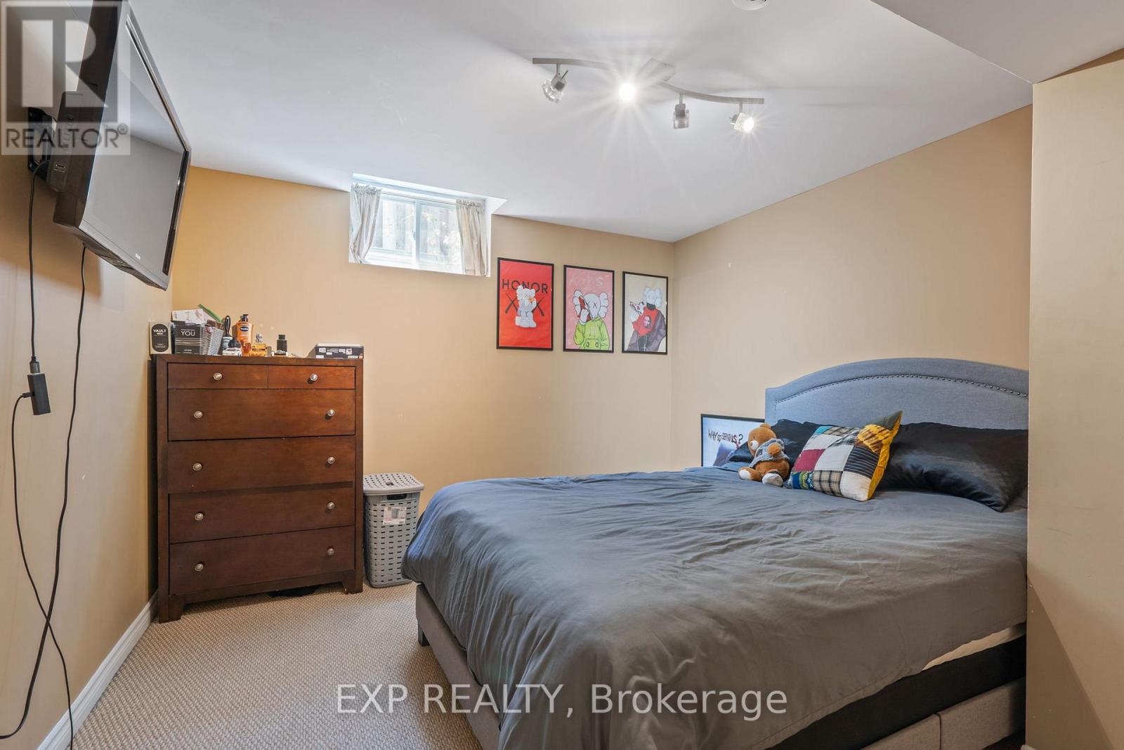 Photo 39 of 48 for 1098 Staghorn Crescent