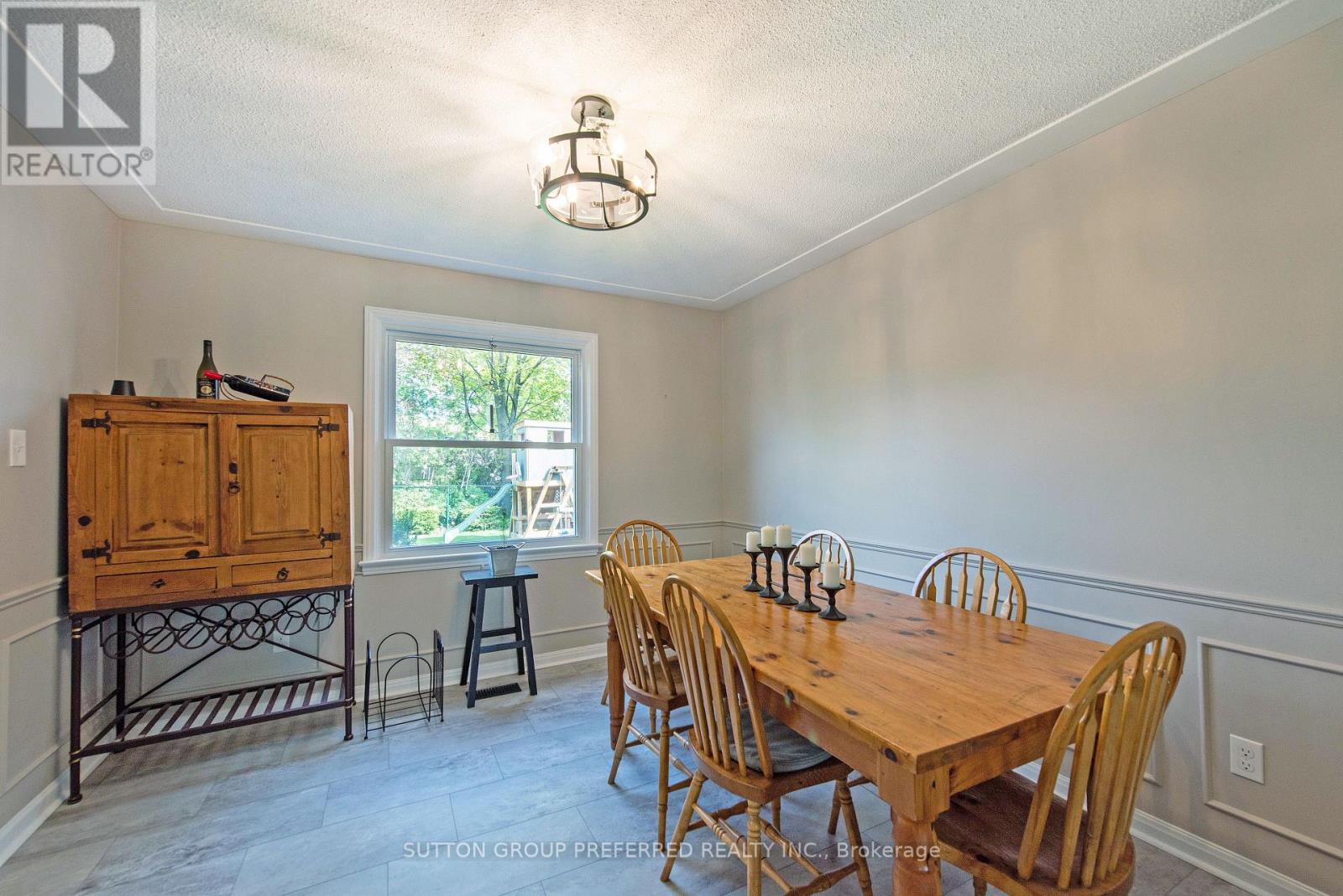 31 Milford Crescent, London North, Ontario  N5X 1A9 - Photo 13 - X12140917