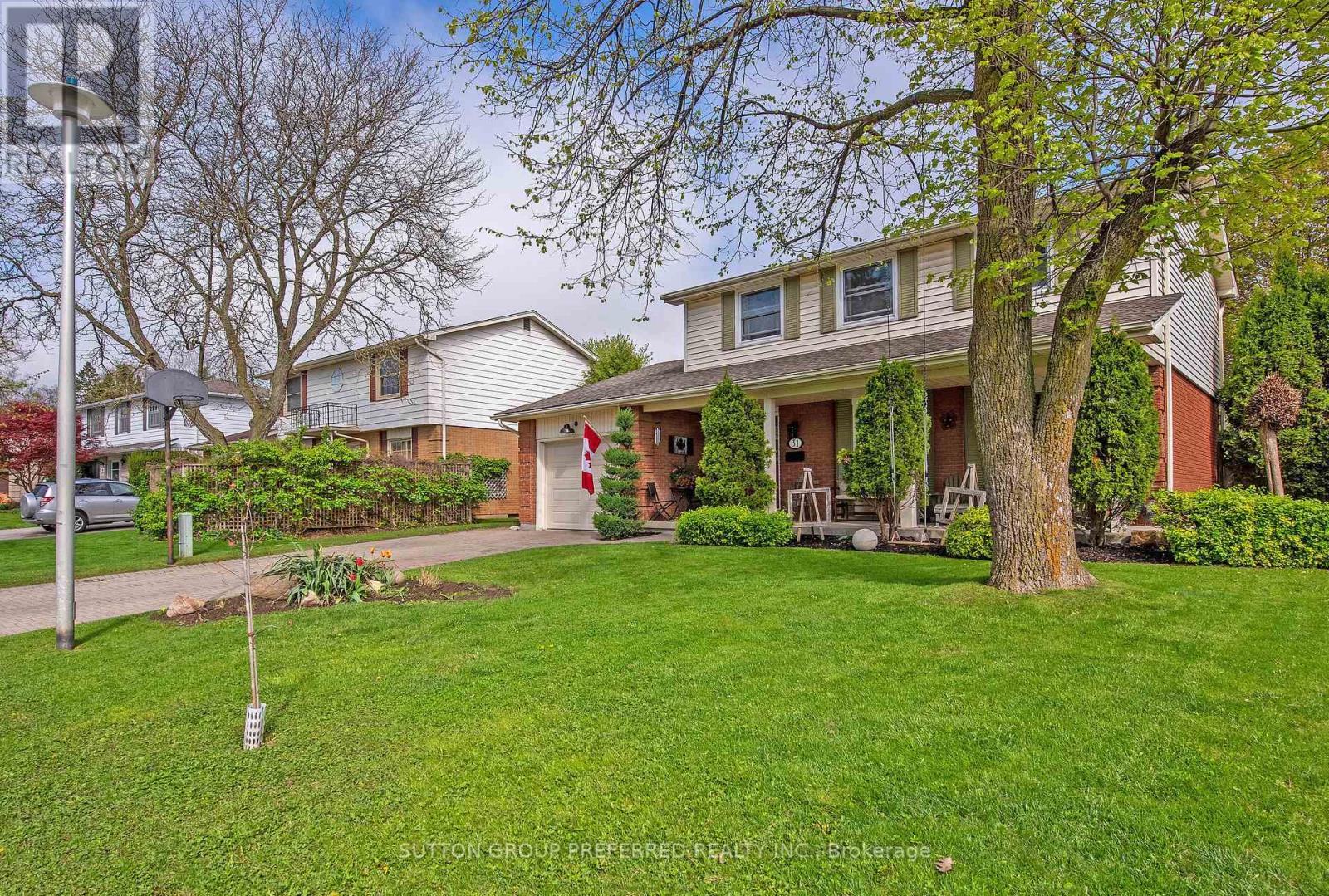 31 Milford Crescent, London North, Ontario  N5X 1A9 - Photo 3 - X12140917