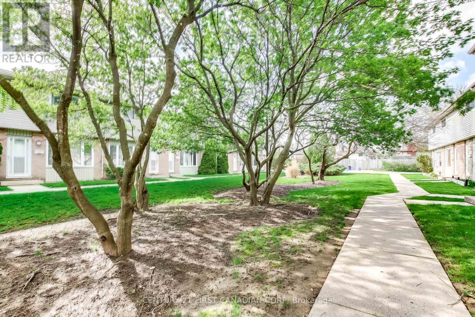 Property at 93 - 1095 JALNA BOULEVARD image 2