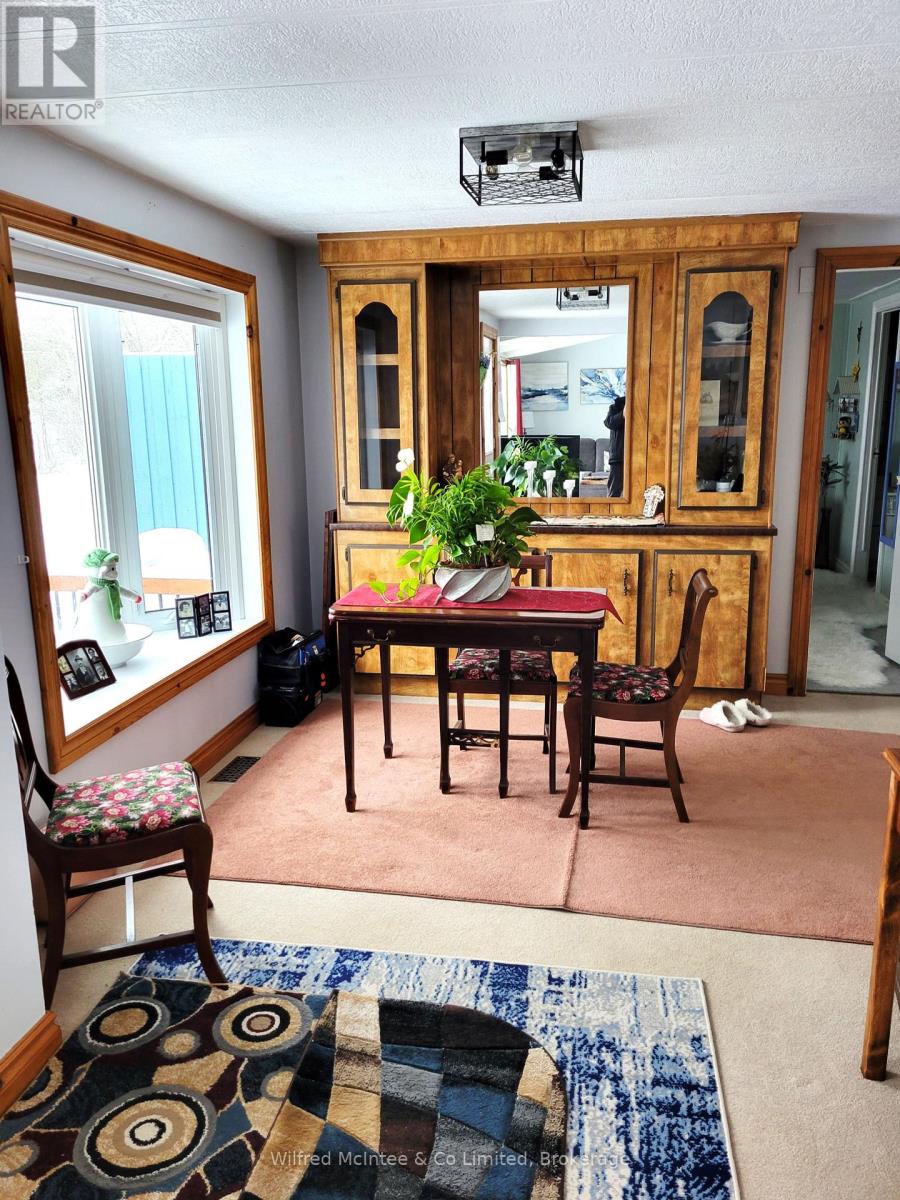 Property at 313338 HWY 6 image 5