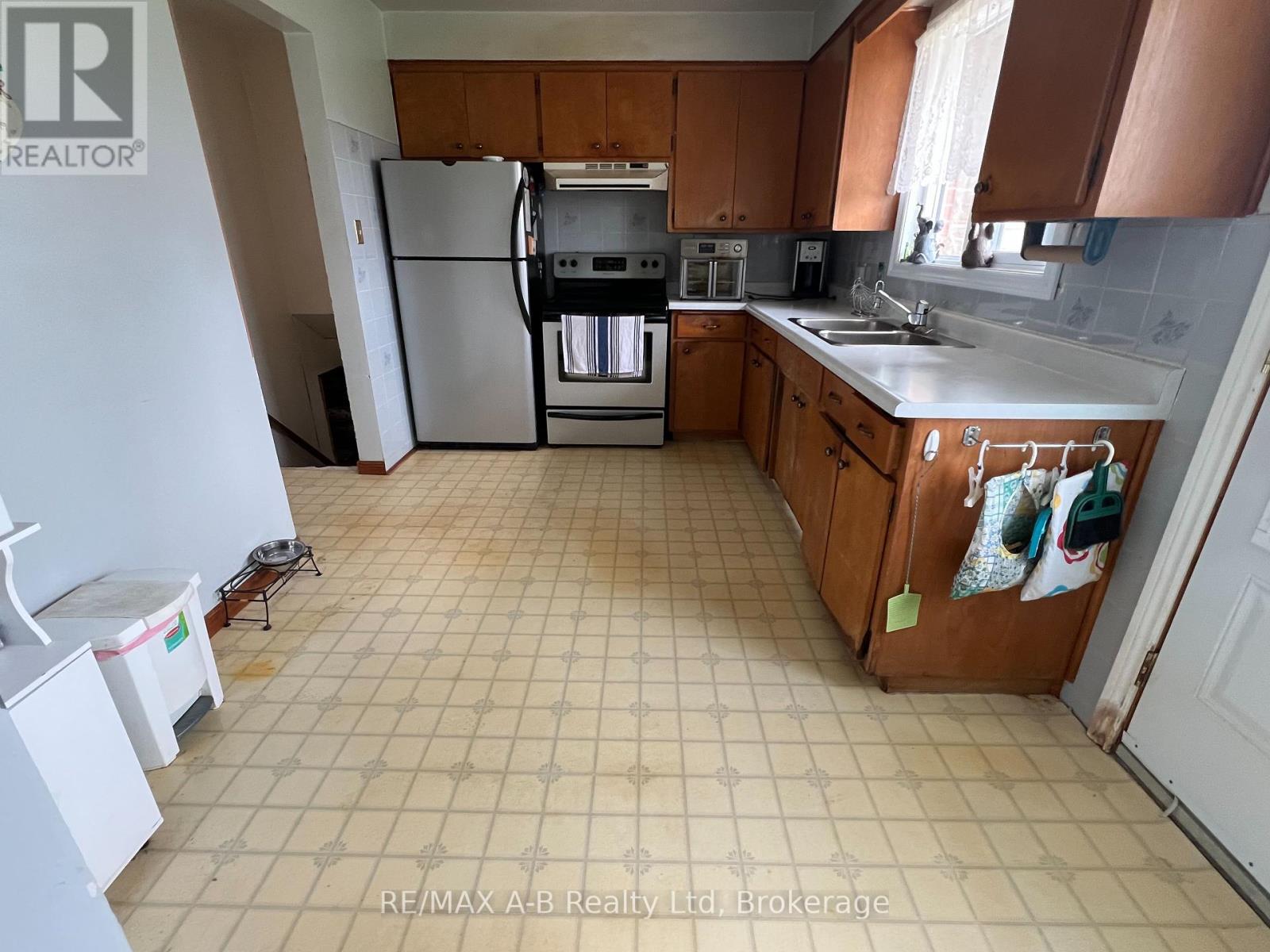 Property at 149 NORFOLK STREET image 3