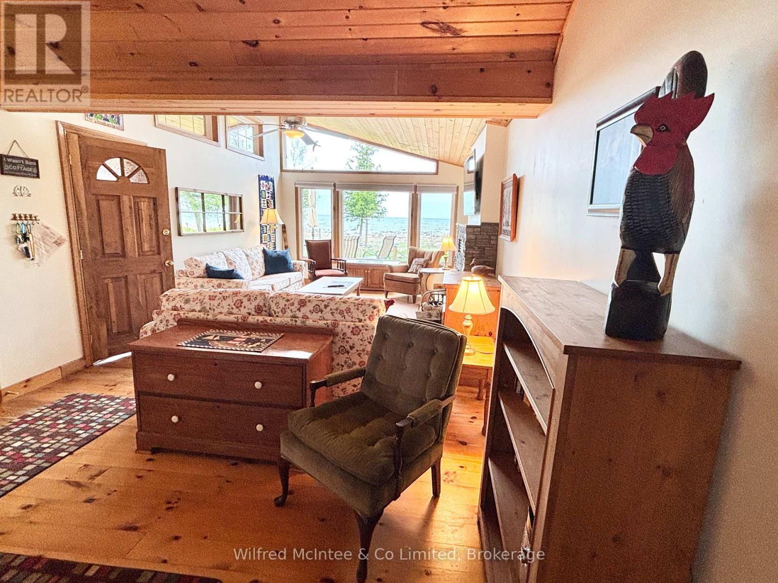 1282 2nd Avenue S, Native Leased Lands, Ontario  N0H 2G0 - Photo 26 - X12137601