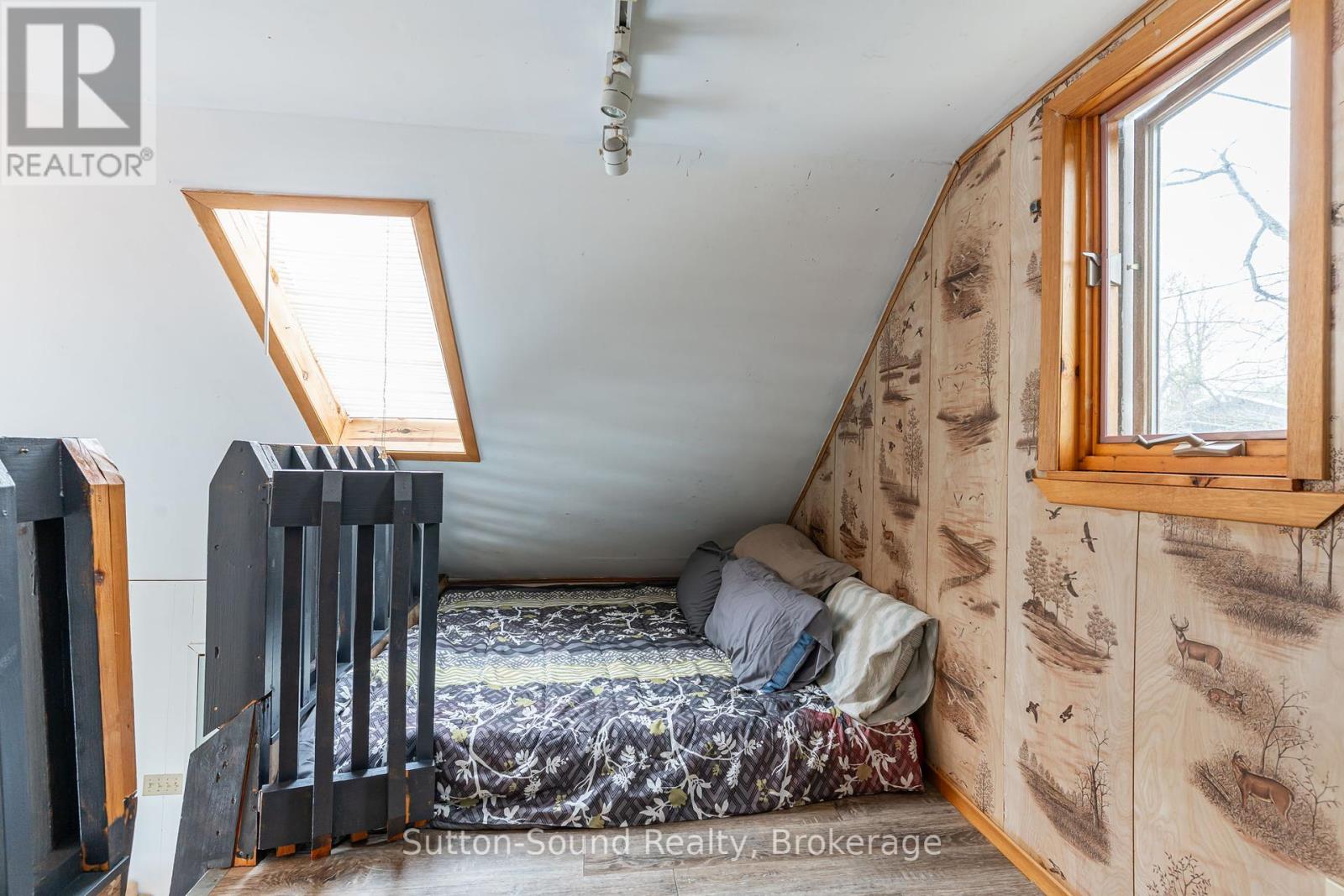 24 Islandview Drive, South Bruce Peninsula, Ontario  N0H 1A0 - Photo 21 - X12139984