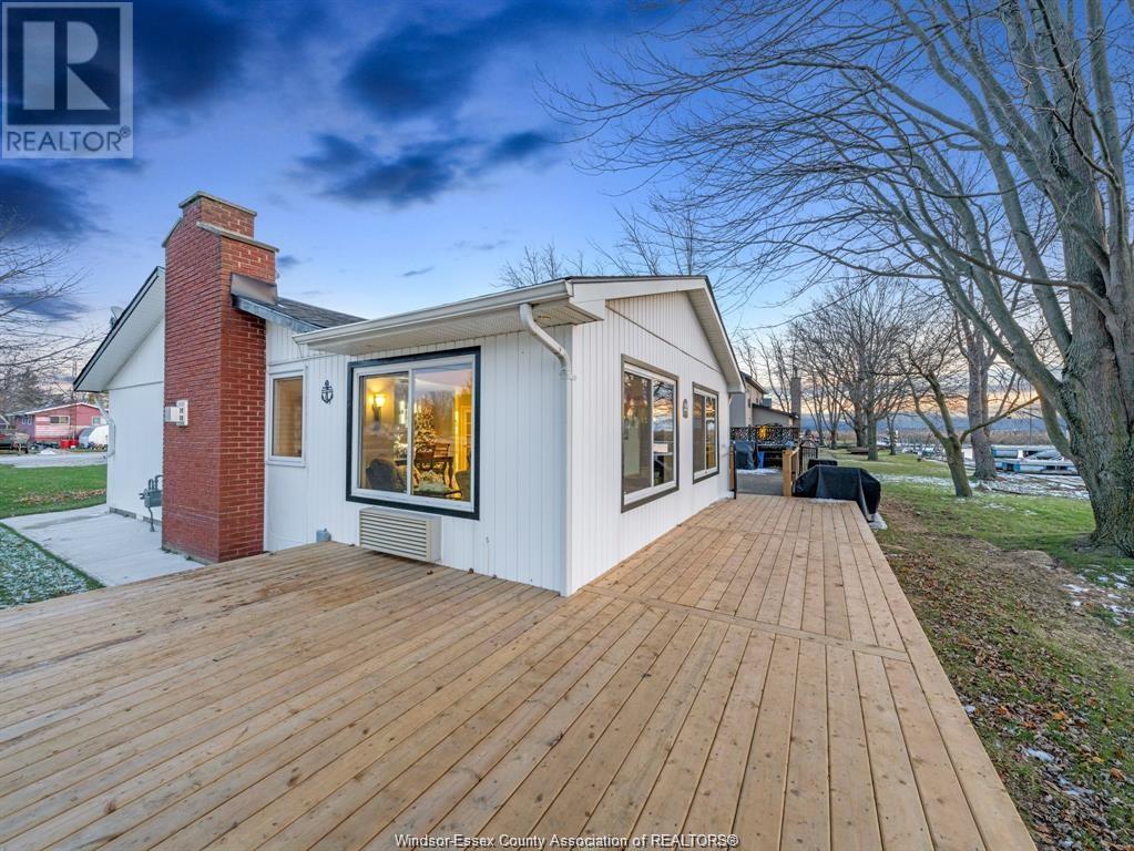 Property at 845 REAUME DRIVE image 4
