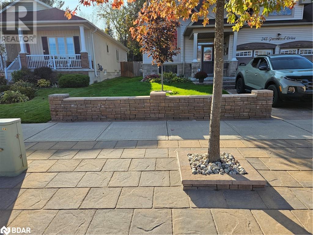 Property at 248 GREENWOOD Drive image 4
