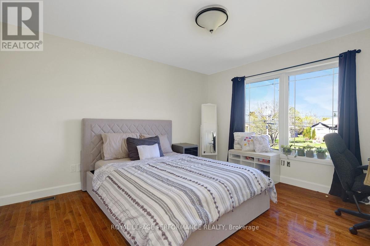 6598 Courtland Grove Crescent, Ottawa, Ontario  K4P 1G5 - Photo 24 - X12140842