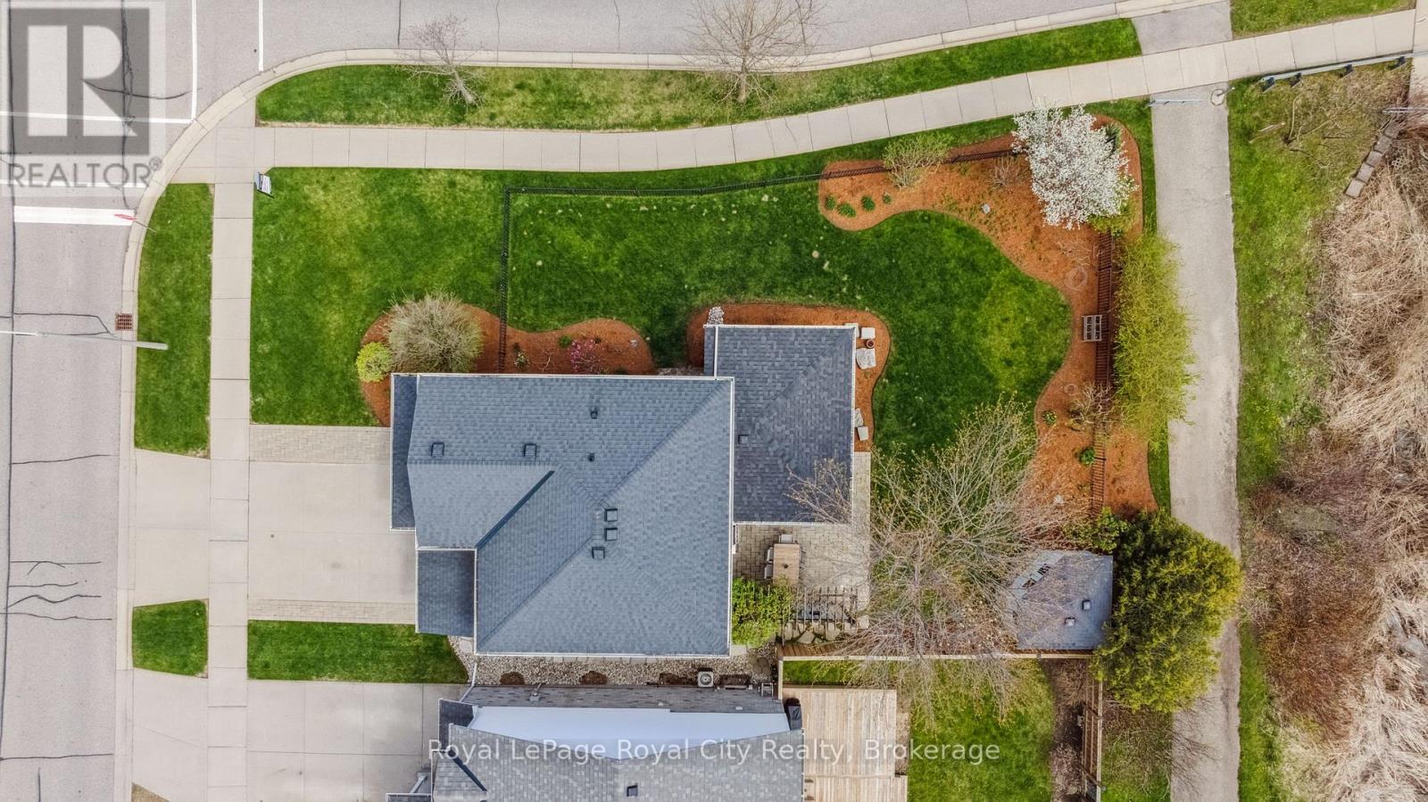 Property at 95 BROOKMEAD STREET image 5