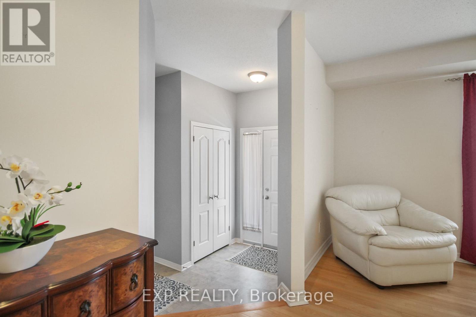618 Beatrice Drive, Ottawa, Ontario  K2J 5N9 - Photo 2 - X12140940