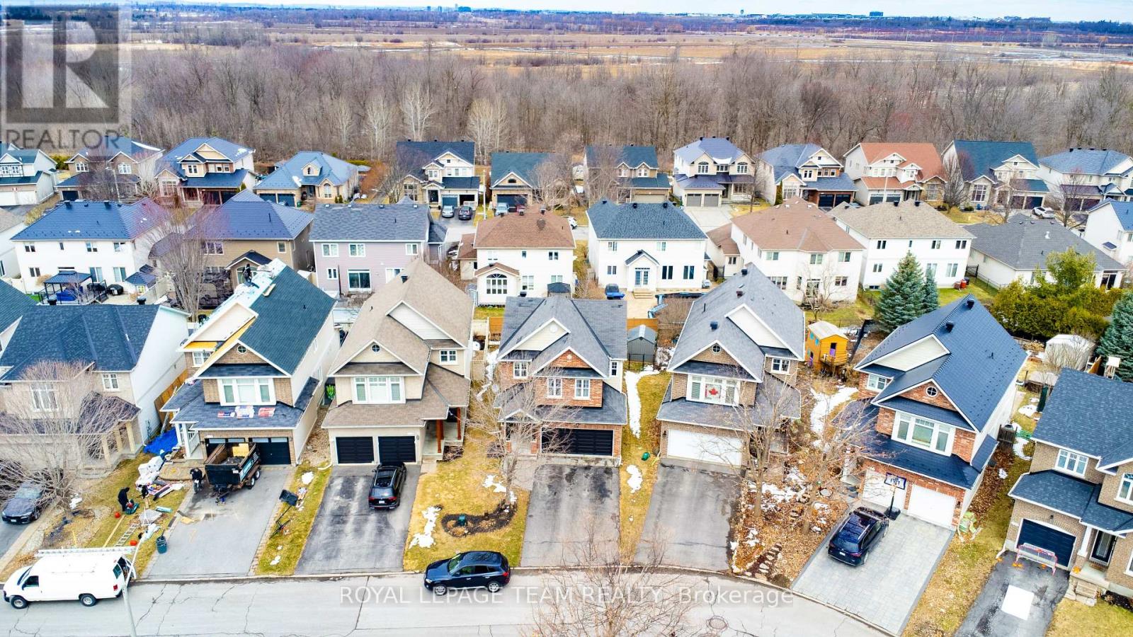 Property at 817 FEATHER MOSS WAY image 4