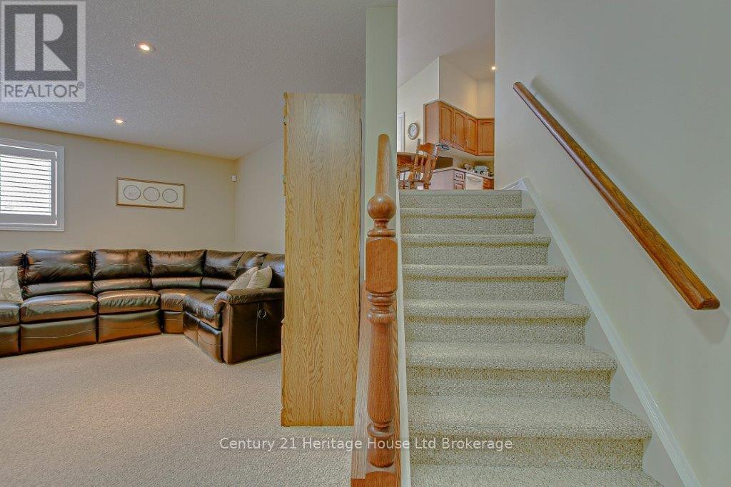 704 Anzio Road, Woodstock, Ontario  N4T 0B4 - Photo 21 - X12139431