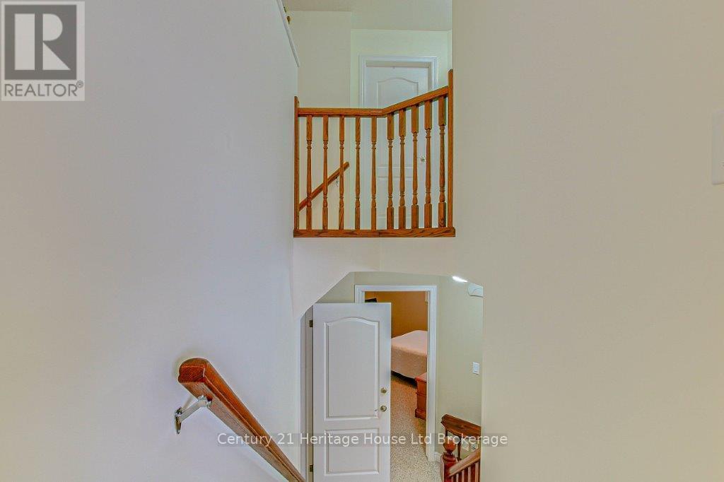 704 Anzio Road, Woodstock, Ontario  N4T 0B4 - Photo 20 - X12139431