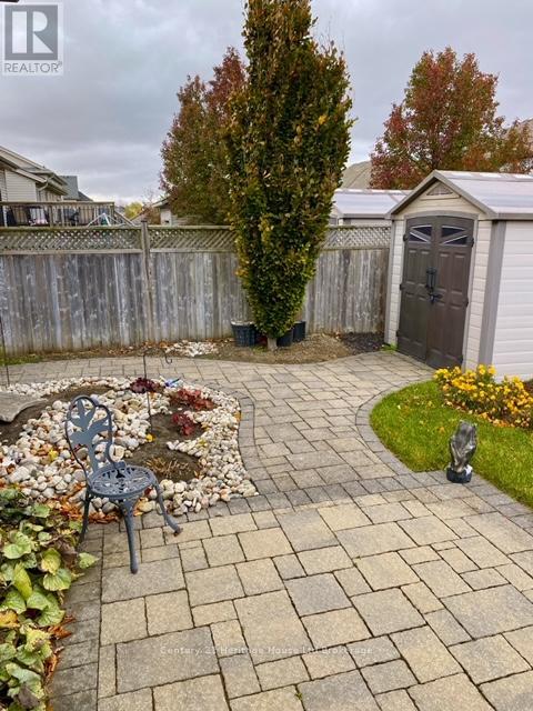 704 Anzio Road, Woodstock, Ontario  N4T 0B4 - Photo 27 - X12139431