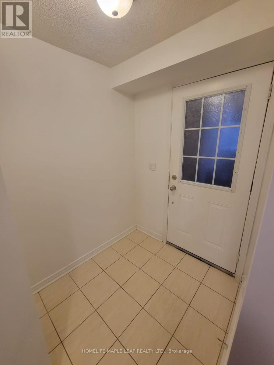 124 - 11 Ruttan Street, Toronto, Ontario  M6P 0A1 - Photo 3 - C12140397