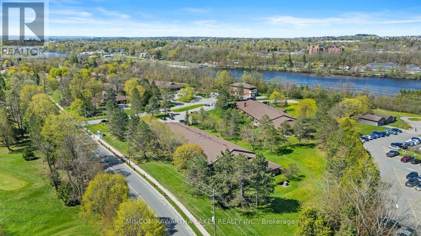 2 - 2 Paddock Wood, Peterborough East, Ontario  K9H 7H2 - Photo 37 - X12134775