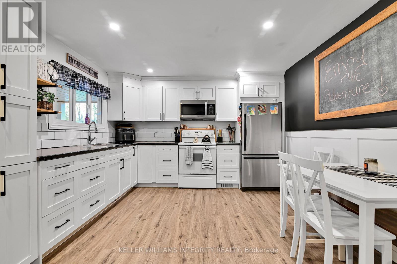 Property at 17316 HEADLINE ROAD image 5
