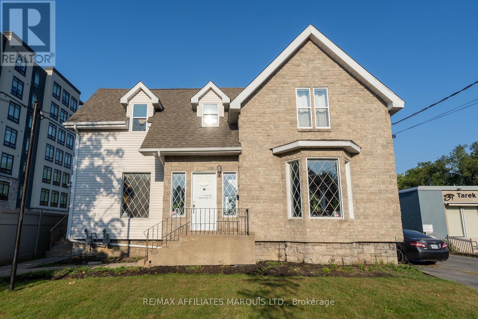 133 Sydney Street, Cornwall, Ontario  K6H 3H1 - Photo 3 - X12140980