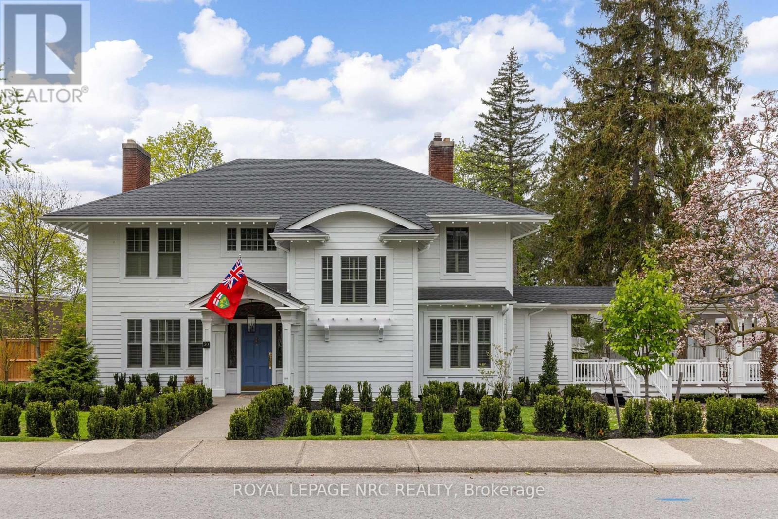 50 Hillcrest Avenue, St. Catharines, Ontario  L2R 4Y1 - Photo 2 - X12033753