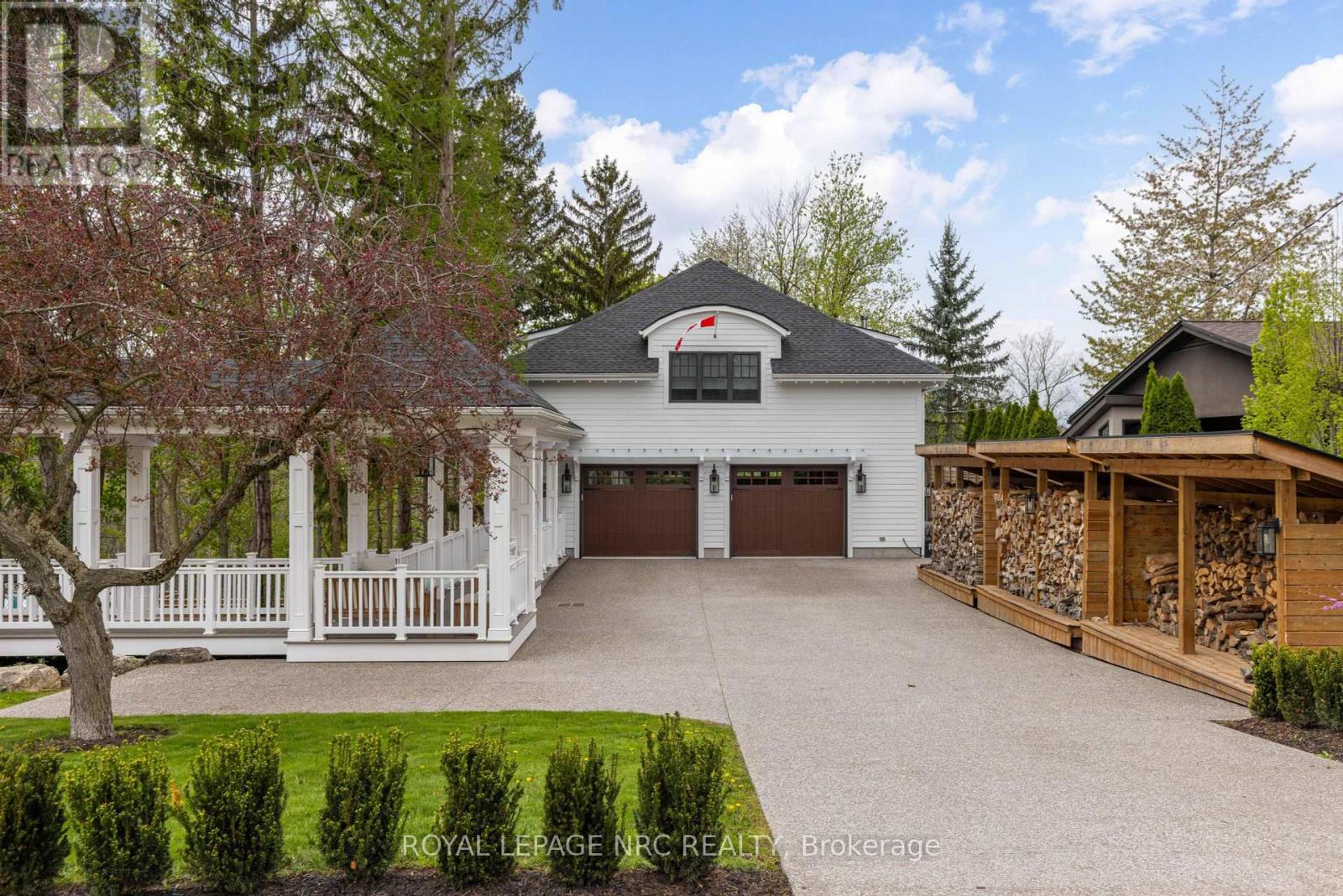 50 Hillcrest Avenue, St. Catharines, Ontario  L2R 4Y1 - Photo 3 - X12033753