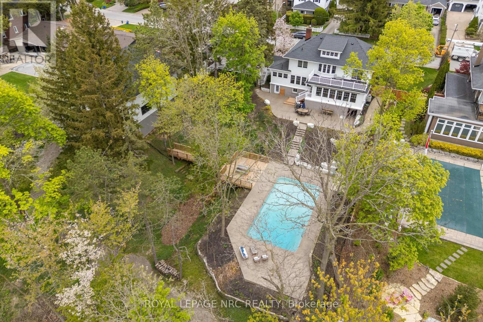 50 Hillcrest Avenue, St. Catharines, Ontario  L2R 4Y1 - Photo 4 - X12033753