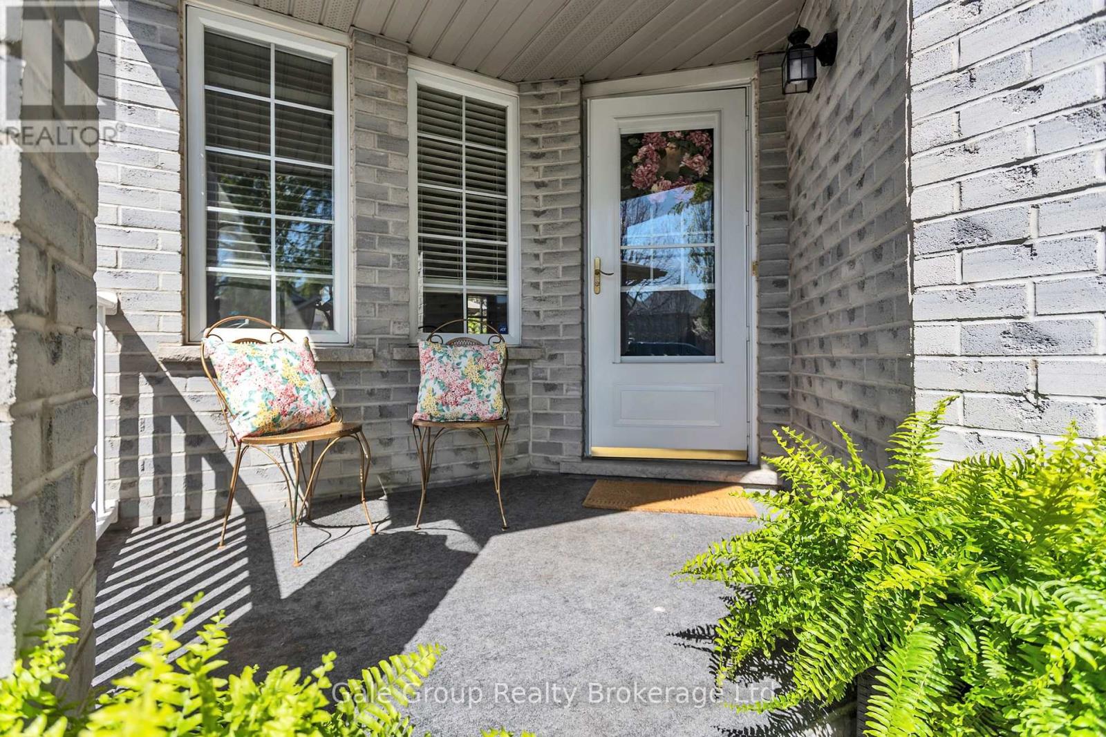 512 Ontario Street, Woodstock, Ontario  N4V 1H2 - Photo 3 - X12141023