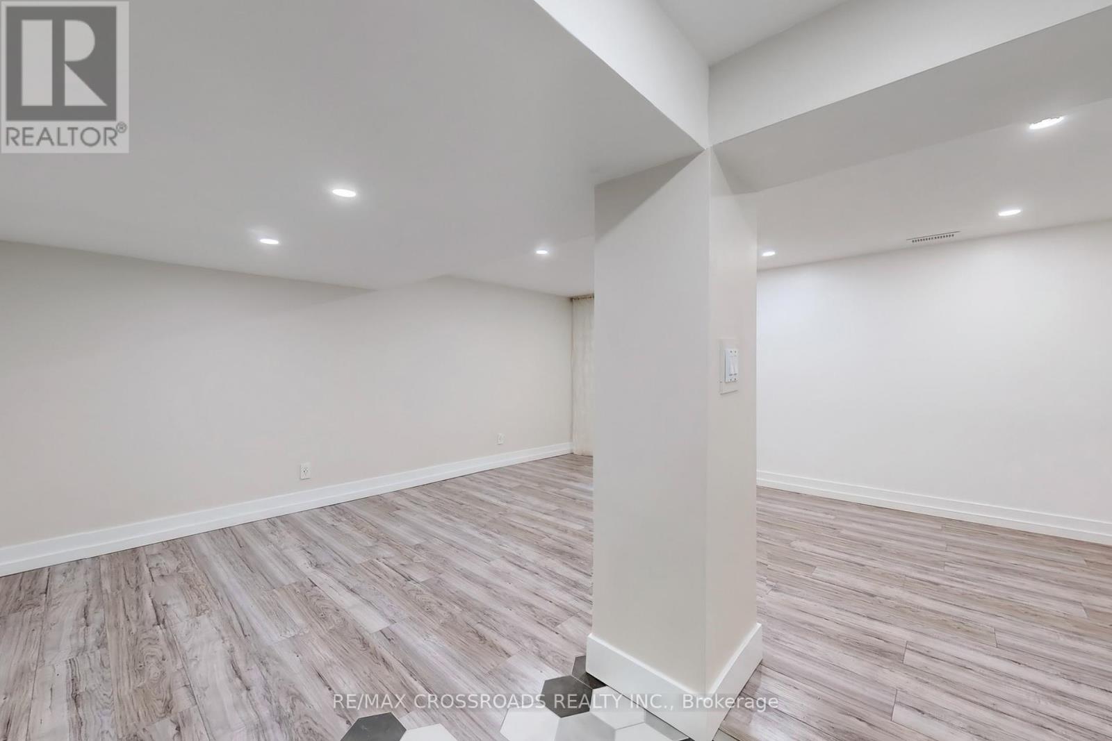 27 - 27 The Carriage Way, Markham (Royal Orchard), Ontario  L3T 4X1 - Photo 39 - N12133819