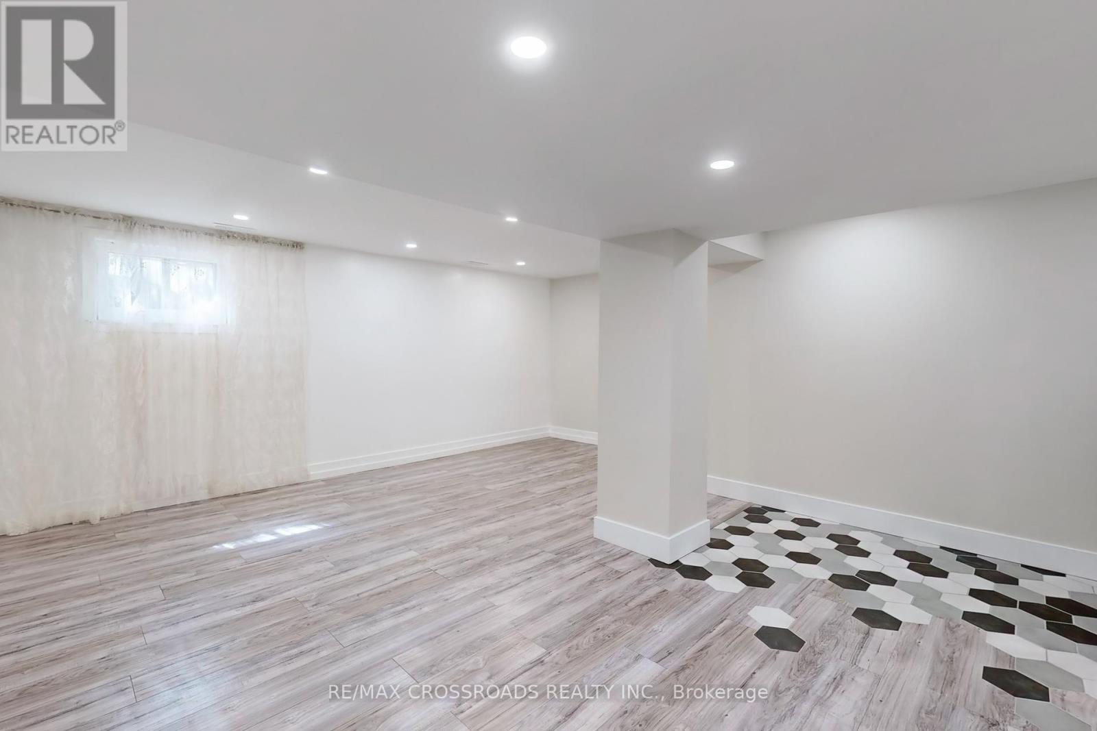 27 - 27 The Carriage Way, Markham (Royal Orchard), Ontario  L3T 4X1 - Photo 37 - N12133819