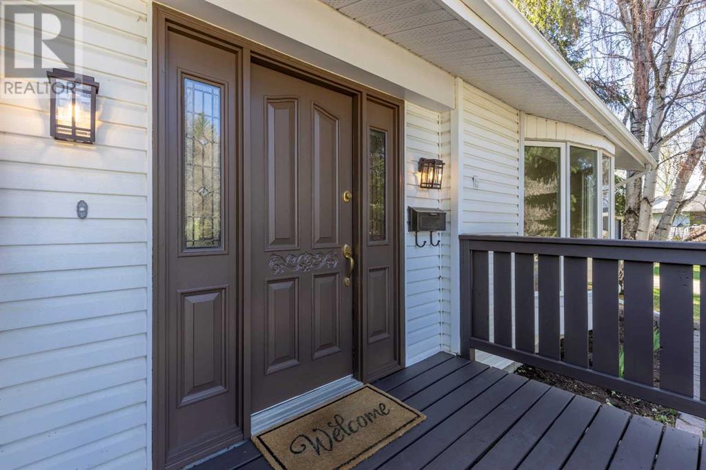 Property at 18 Queens Road W image 3