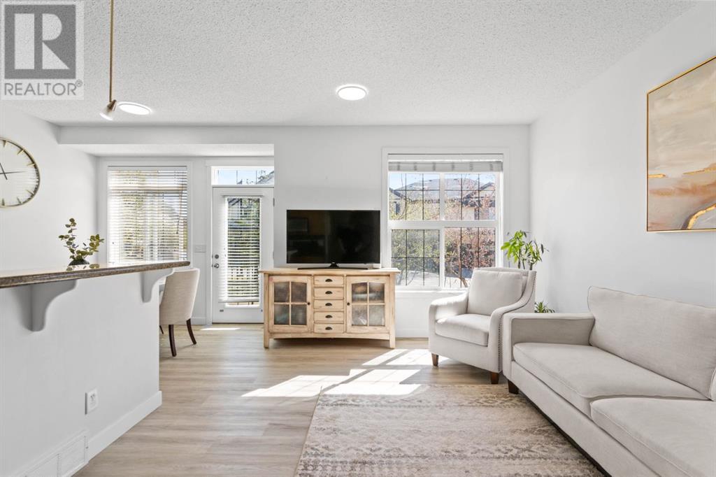 243 Rockyspring Grove Nw, Calgary, Alberta  T3G 5Z7 - Photo 19 - A2218235
