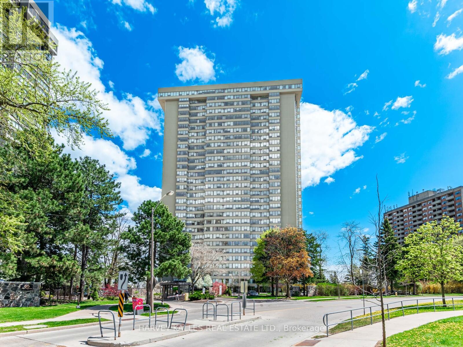 2004 - 55 SKYMARK DRIVE, Toronto, Ontario