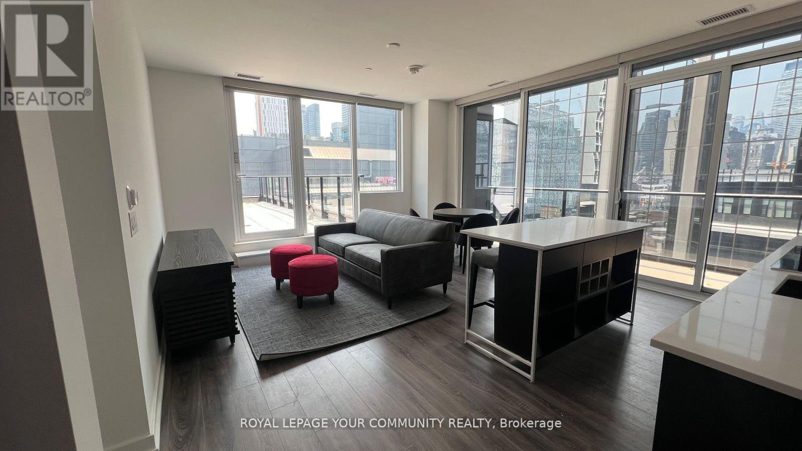 502 - 20 Edward Street S, Toronto, Ontario  M5G 0C5 - Photo 5 - C12140964