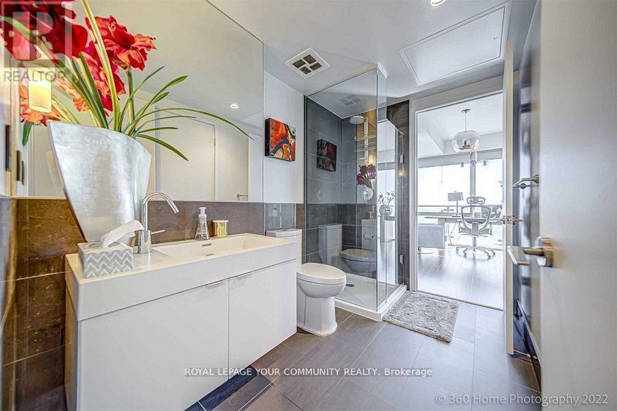 3606 - 70 Distillery Lane, Toronto, Ontario  M5A 0E3 - Photo 2 - C12140973