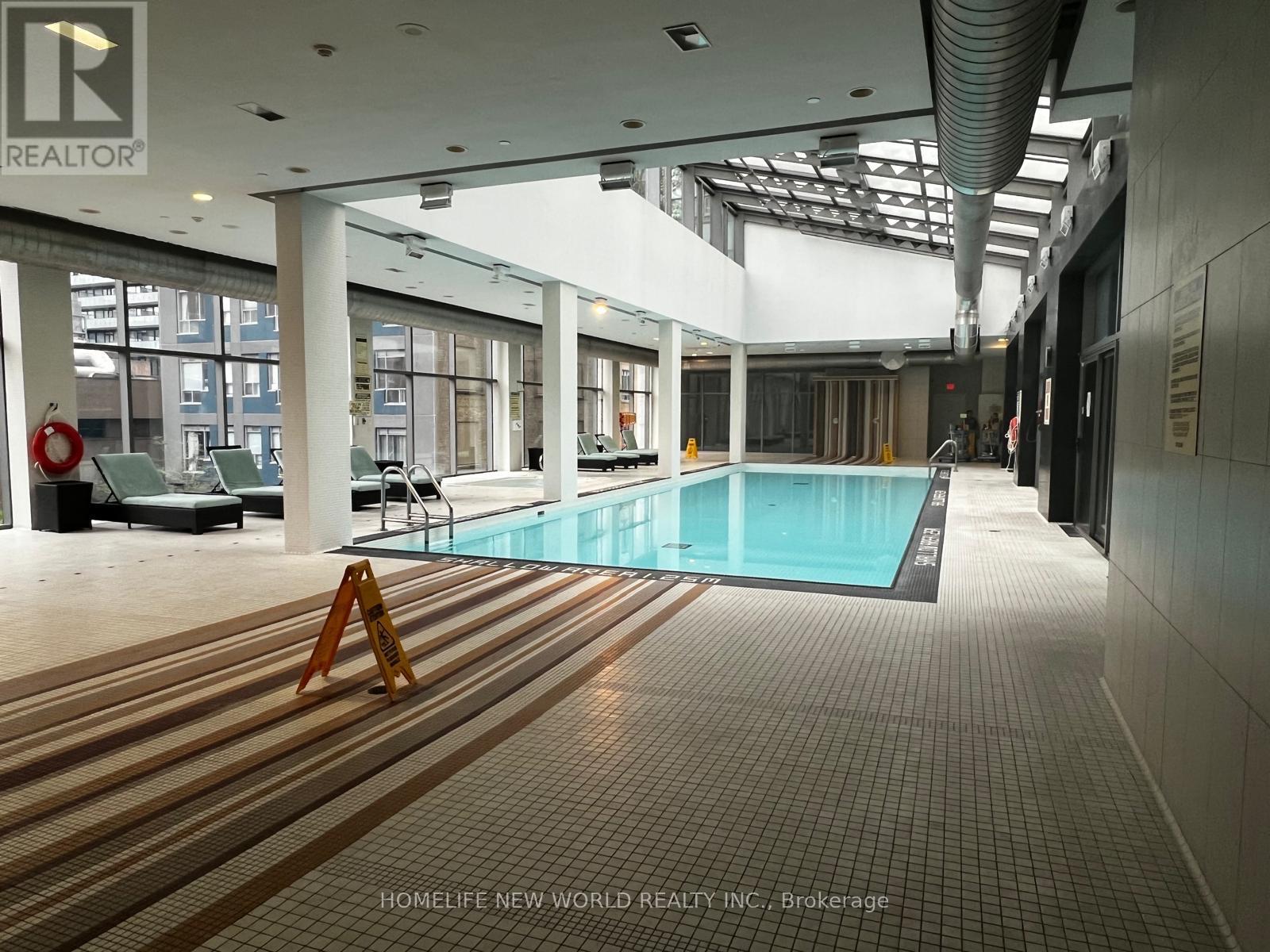 3208 - 38 Grenville Street, Toronto, Ontario  M4Y 1A5 - Photo 12 - C12140984