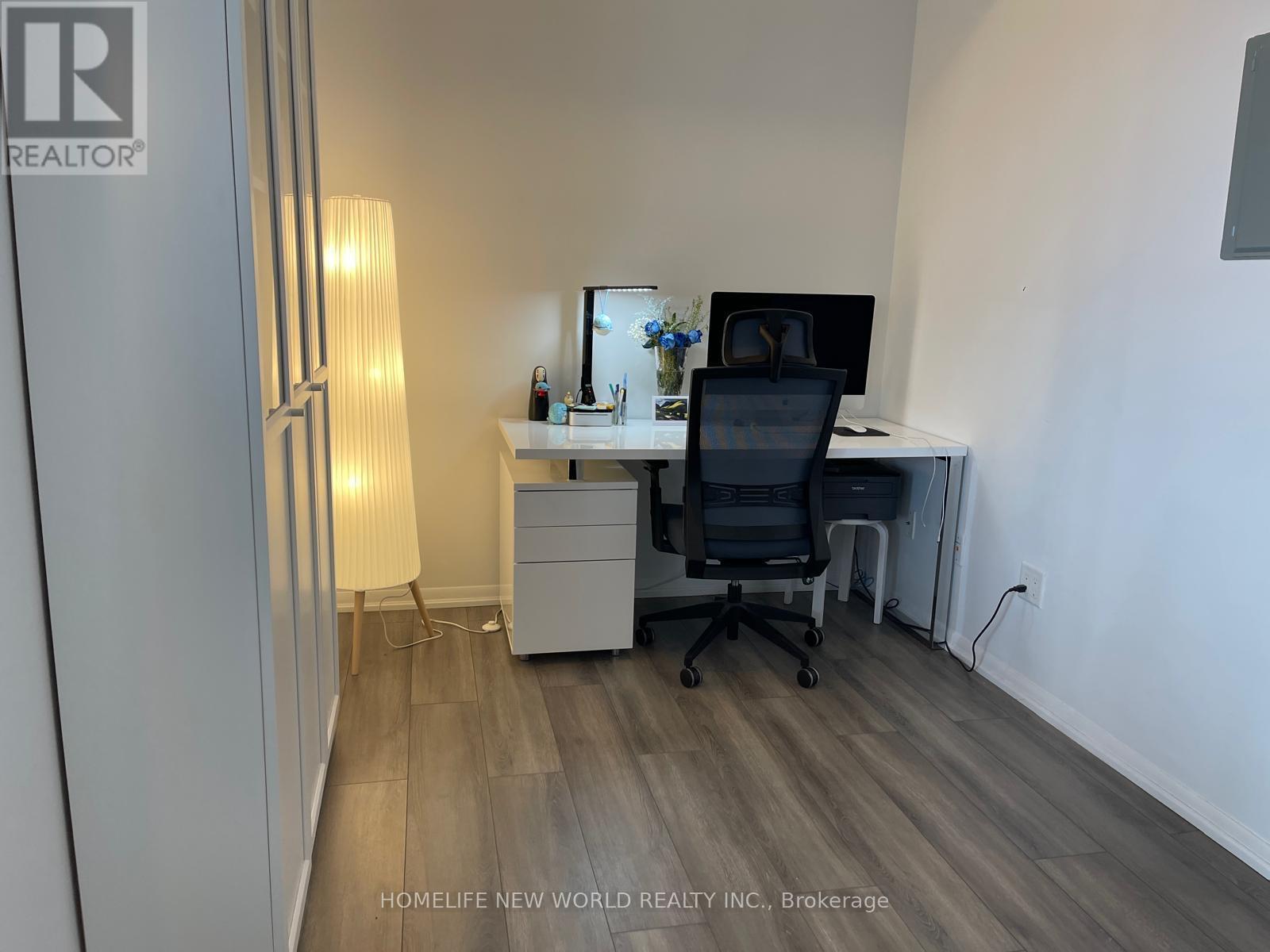 3208 - 38 Grenville Street, Toronto, Ontario  M4Y 1A5 - Photo 5 - C12140984