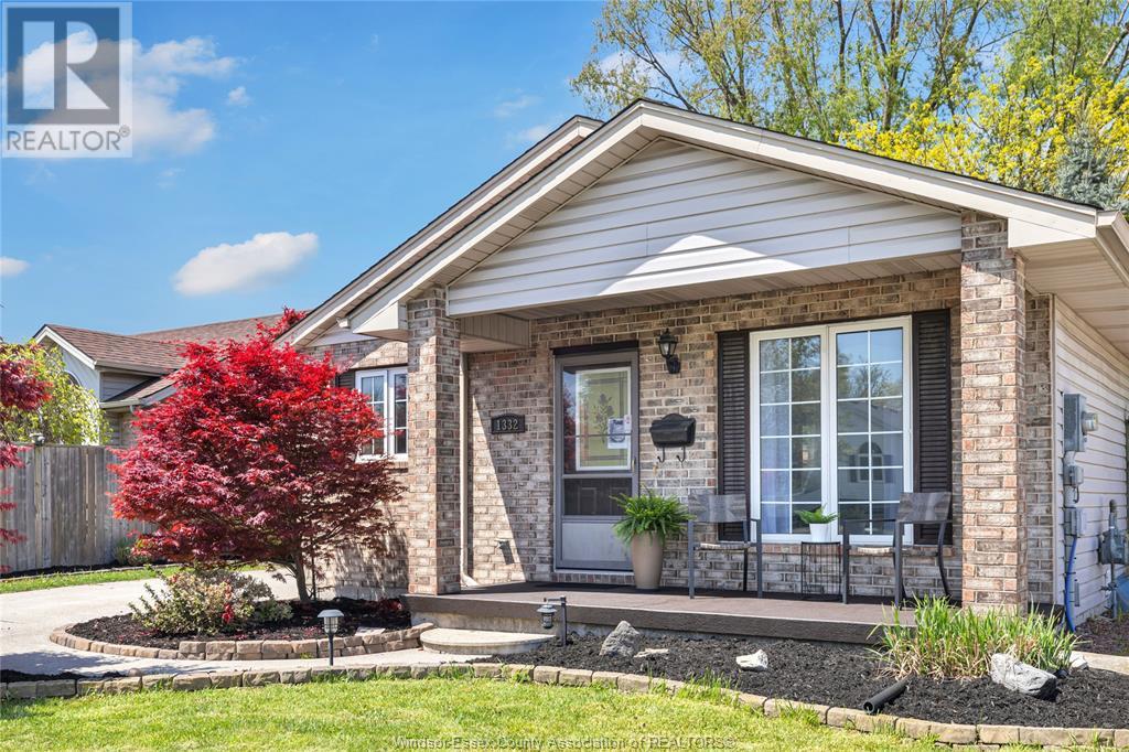 Property at 1332 HANSEN CRESCENT image 1