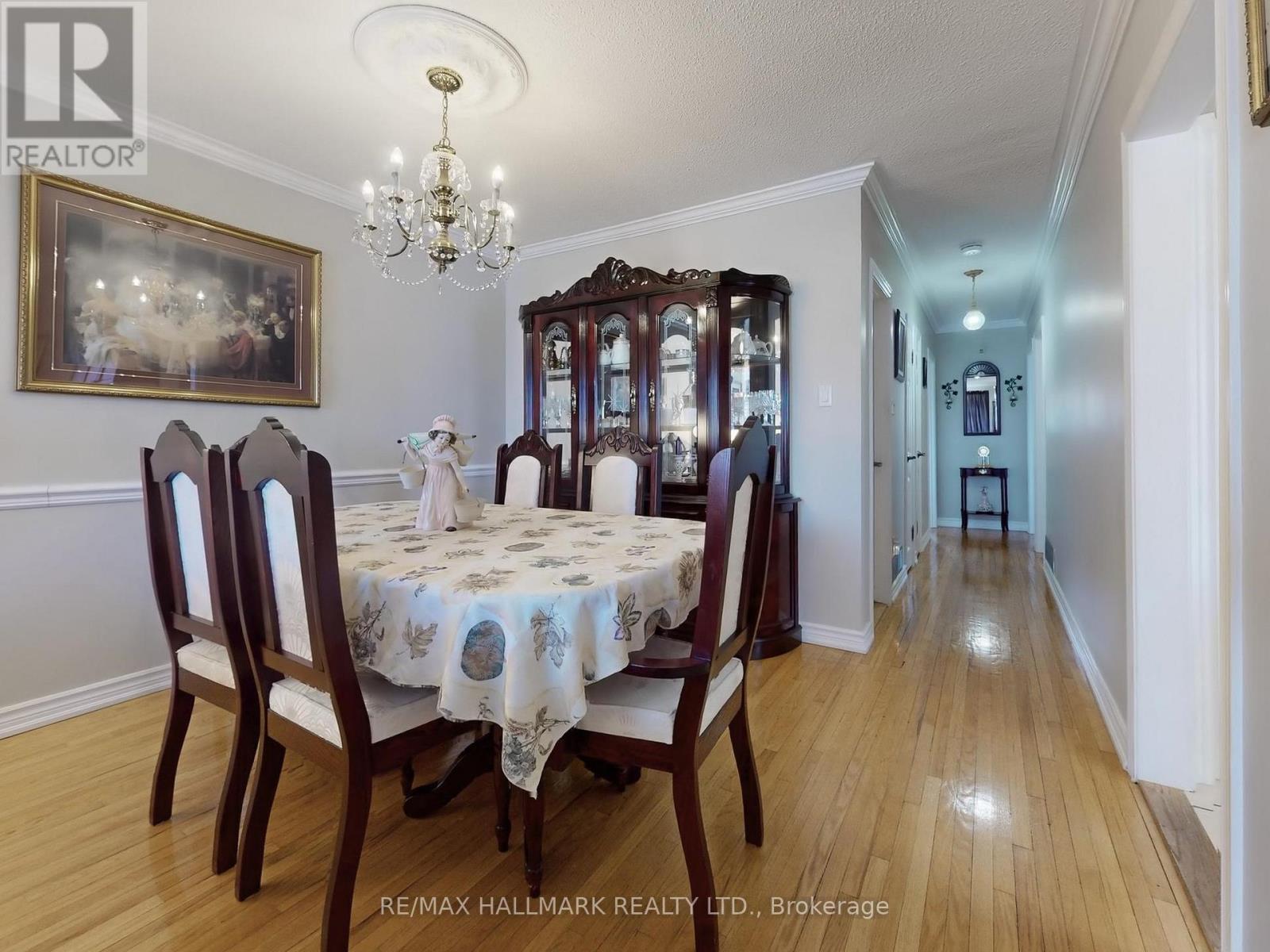 1399 Garvolin Avenue, Pickering, Ontario  L1W 1J7 - Photo 8 - E12140868