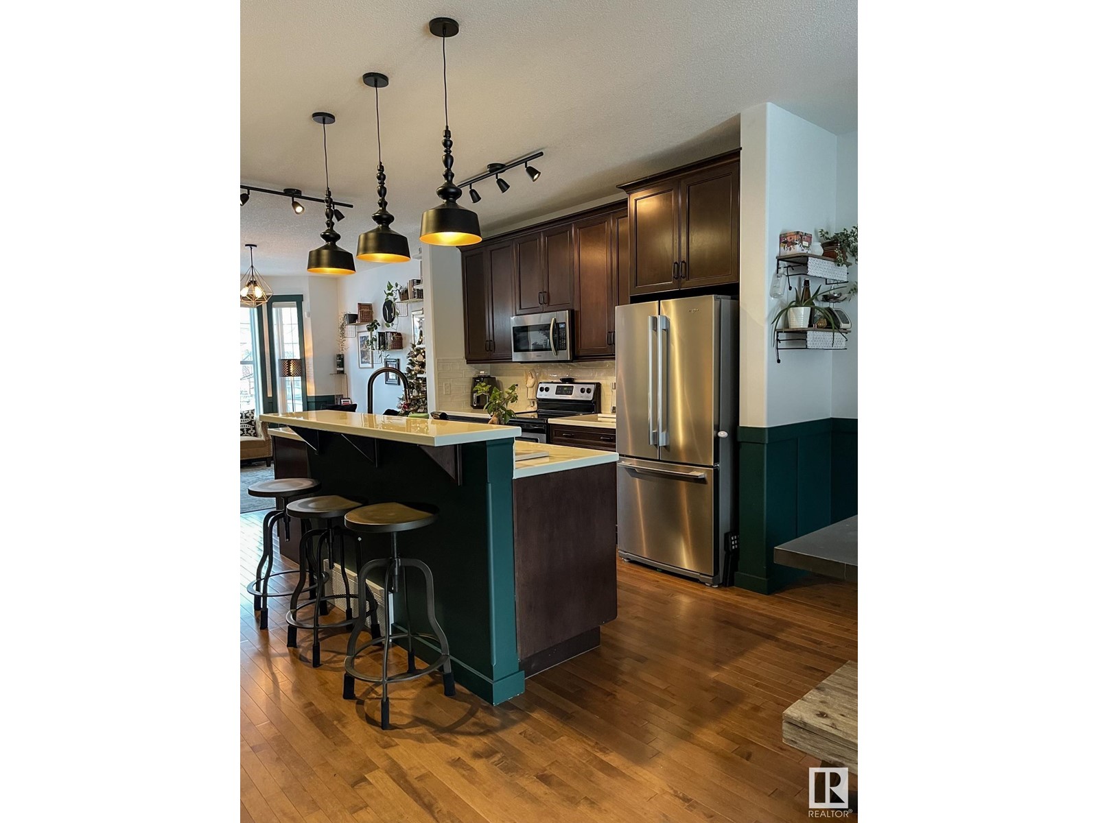1064 Gault Bv Nw, Edmonton, Alberta  T5E 6N7 - Photo 4 - E4435904