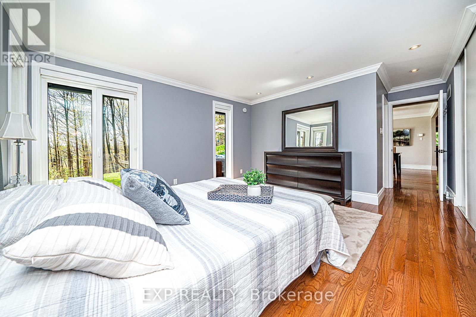 7 Valley Trail, East Gwillimbury, Ontario  L3Y 4V8 - Photo 24 - N12140855