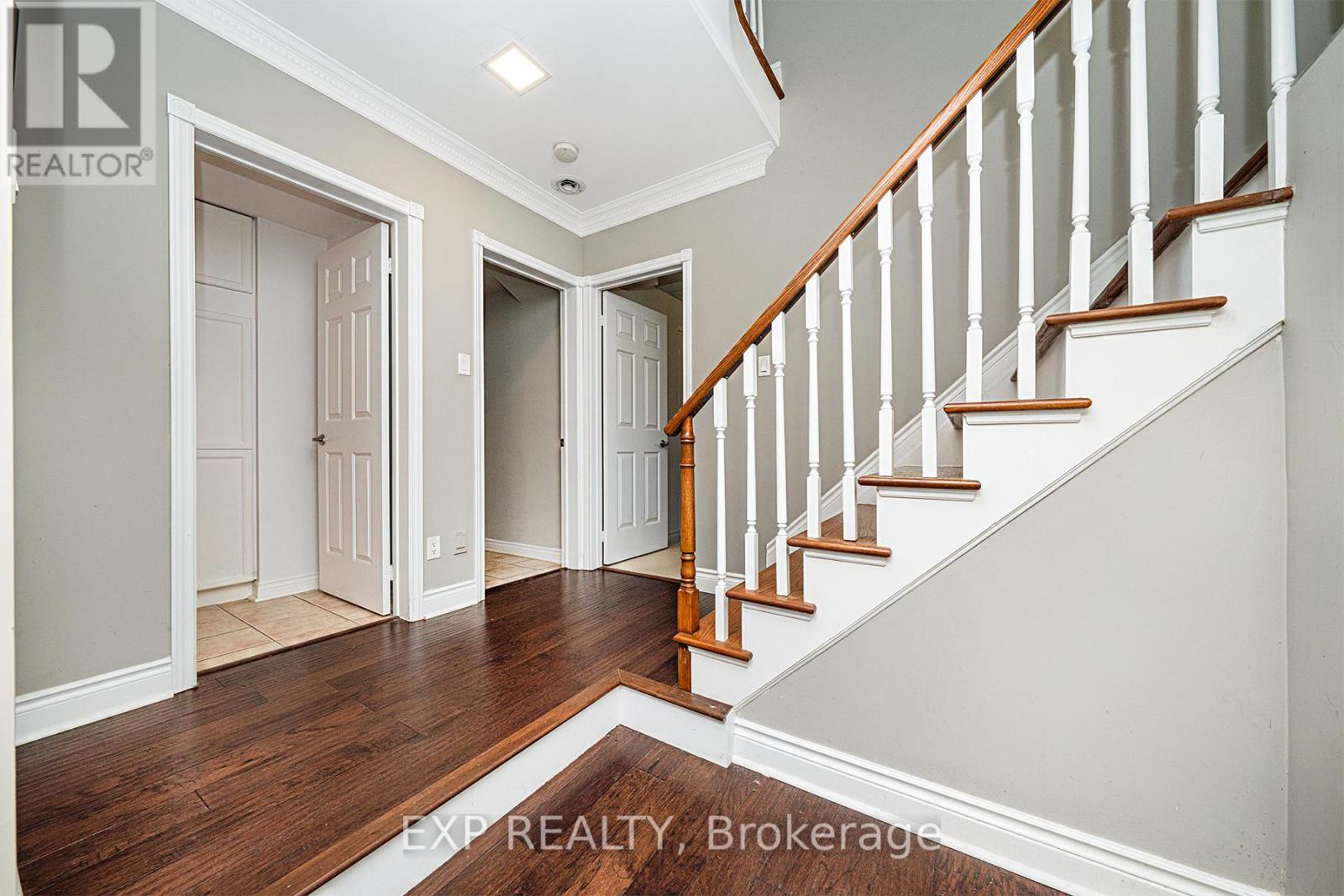 7 Valley Trail, East Gwillimbury, Ontario  L3Y 4V8 - Photo 31 - N12140855