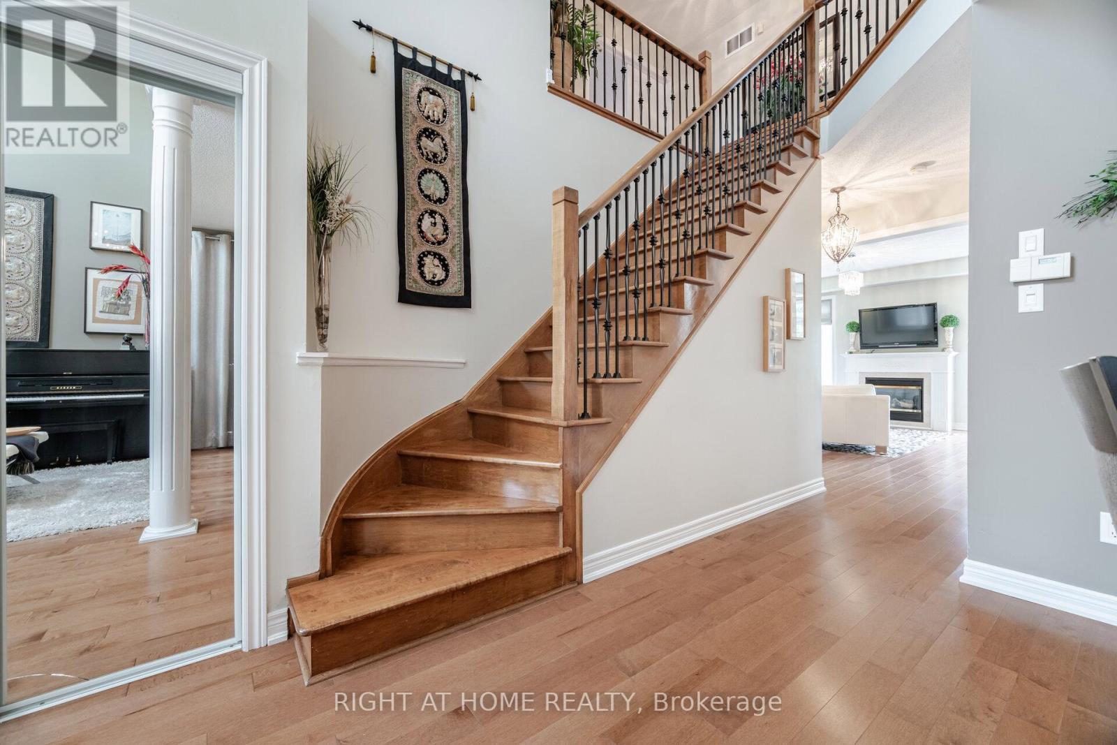 148 Vellore Avenue, Vaughan (Vellore Village), Ontario  L4H 2W4 - Photo 29 - N12140910