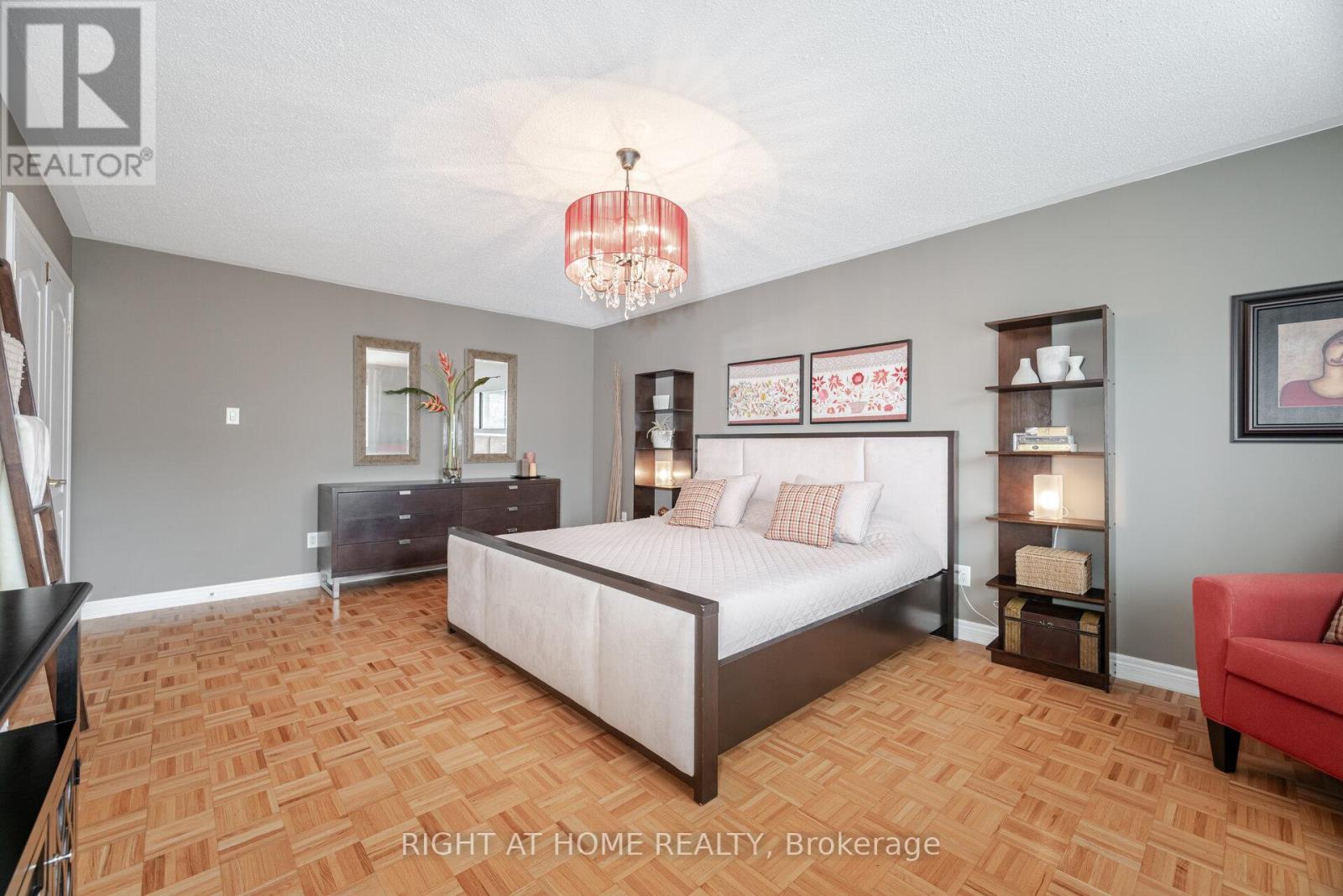 148 Vellore Avenue, Vaughan (Vellore Village), Ontario  L4H 2W4 - Photo 33 - N12140910