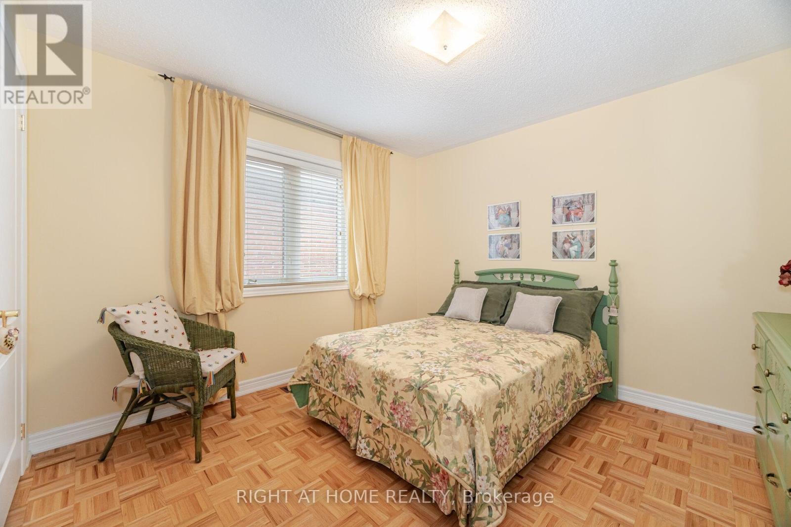 148 Vellore Avenue, Vaughan (Vellore Village), Ontario  L4H 2W4 - Photo 43 - N12140910