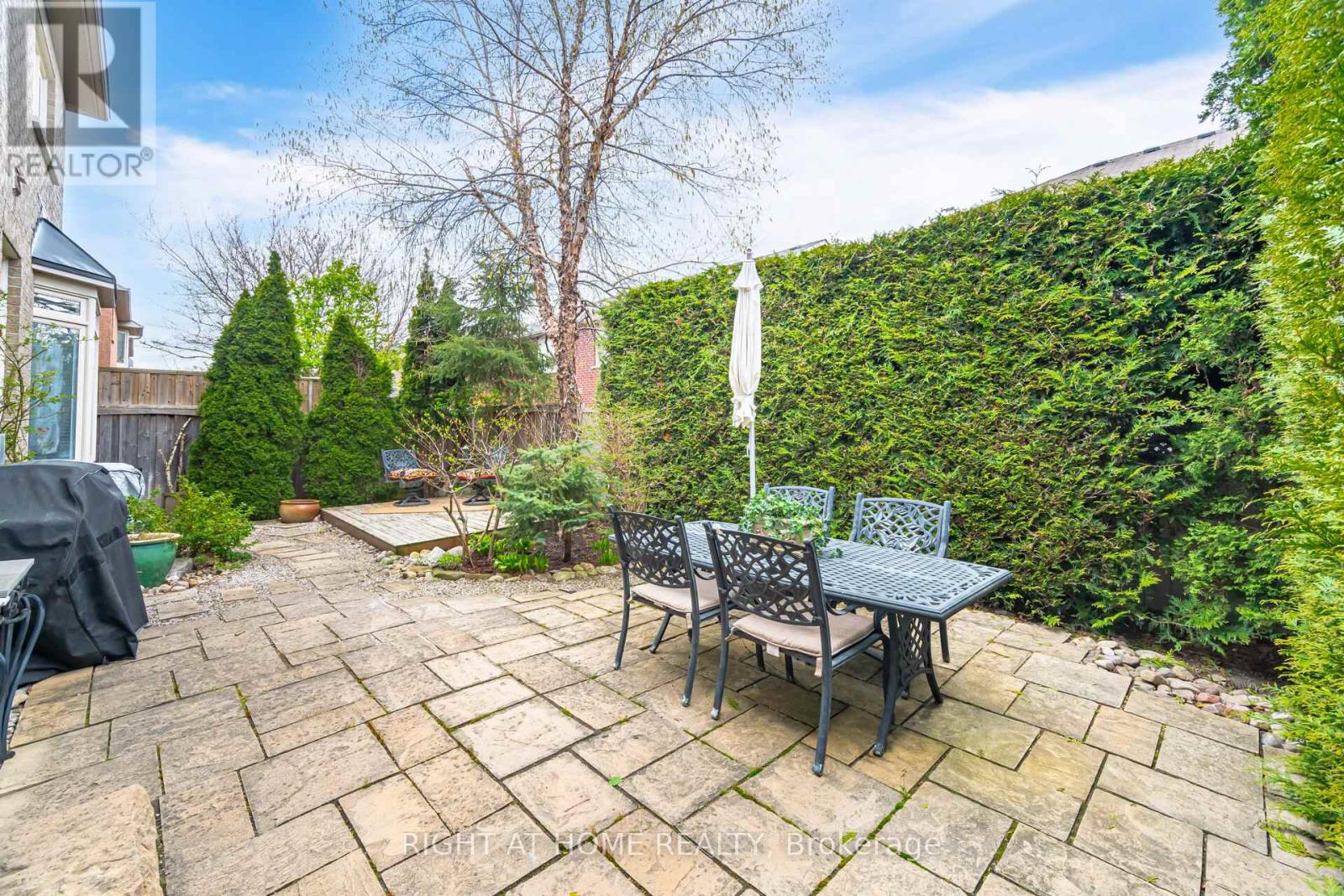 148 Vellore Avenue, Vaughan (Vellore Village), Ontario  L4H 2W4 - Photo 45 - N12140910