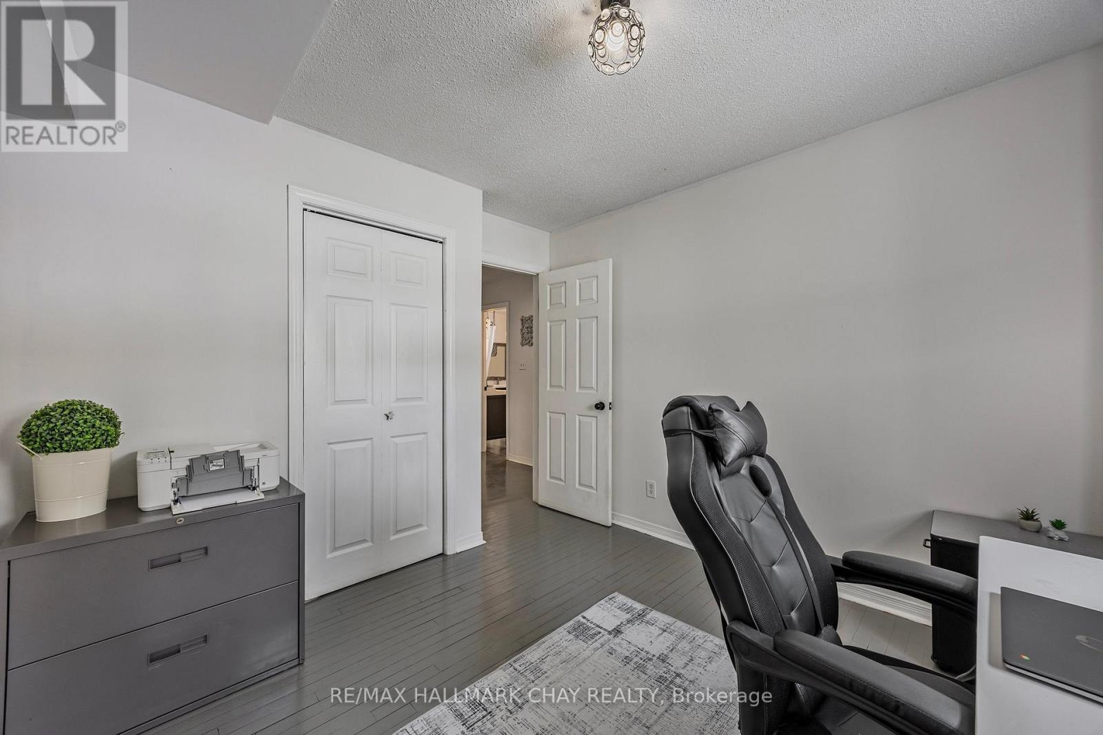 42 Fatima Court, Wasaga Beach, Ontario  L9Z 1K9 - Photo 21 - S12140873