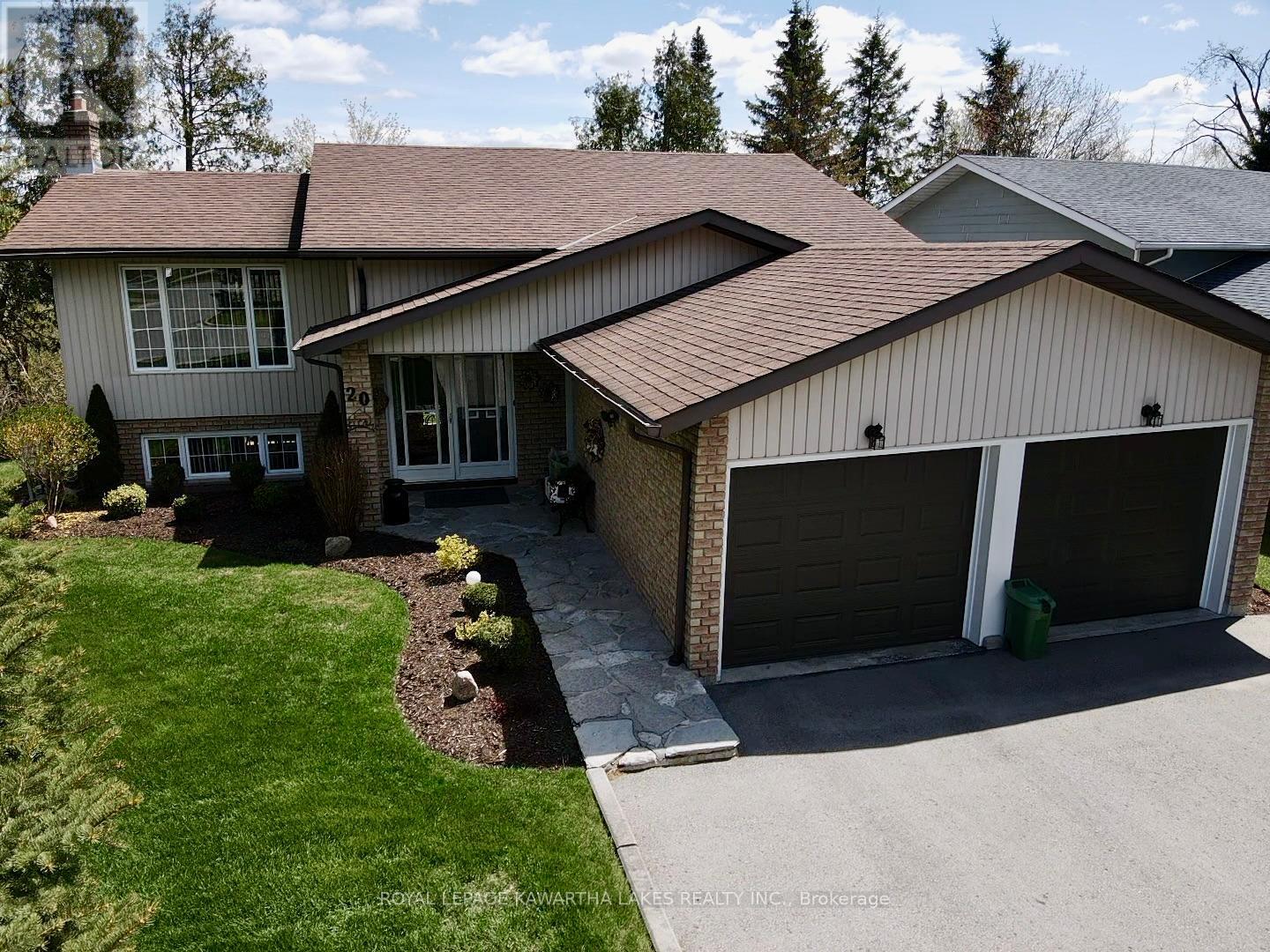 20 Cedartree Lane, Kawartha Lakes, Ontario  K0M 1A0 - Photo 2 - X12038137