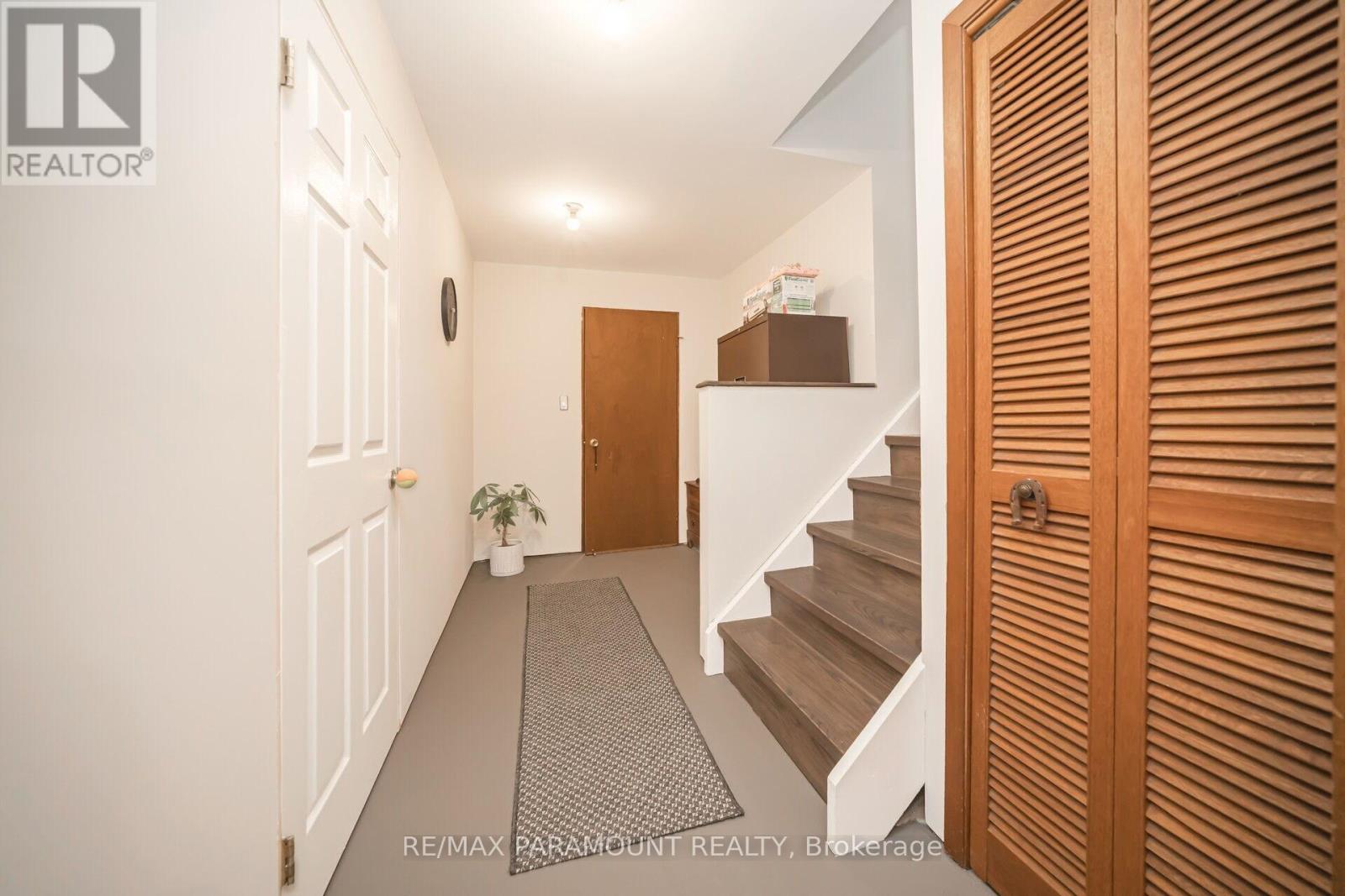 7 Walker Road E, Caledon, Ontario  L7C 1G8 - Photo 42 - W12136260