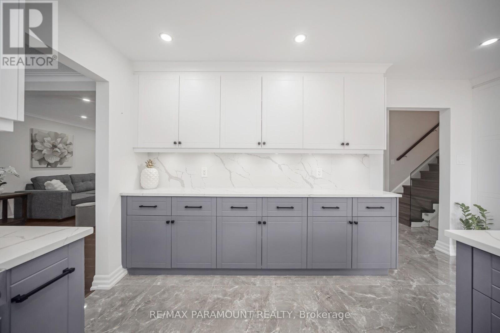 7 Walker Road E, Caledon, Ontario  L7C 1G8 - Photo 19 - W12136260